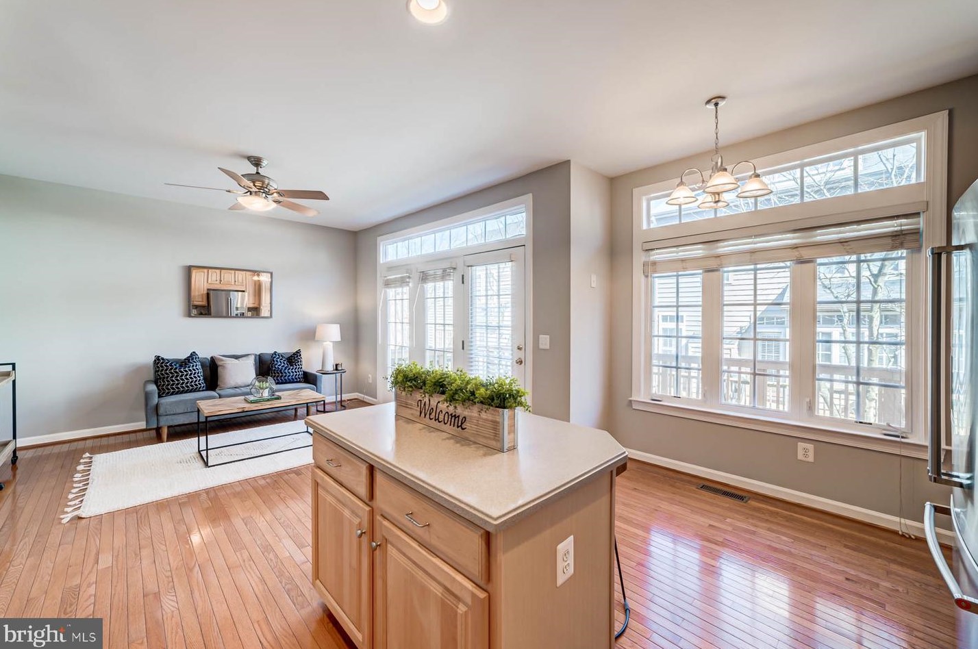 9235 Point Replete Dr, Fort Belvoir VA  22060-7450 exterior