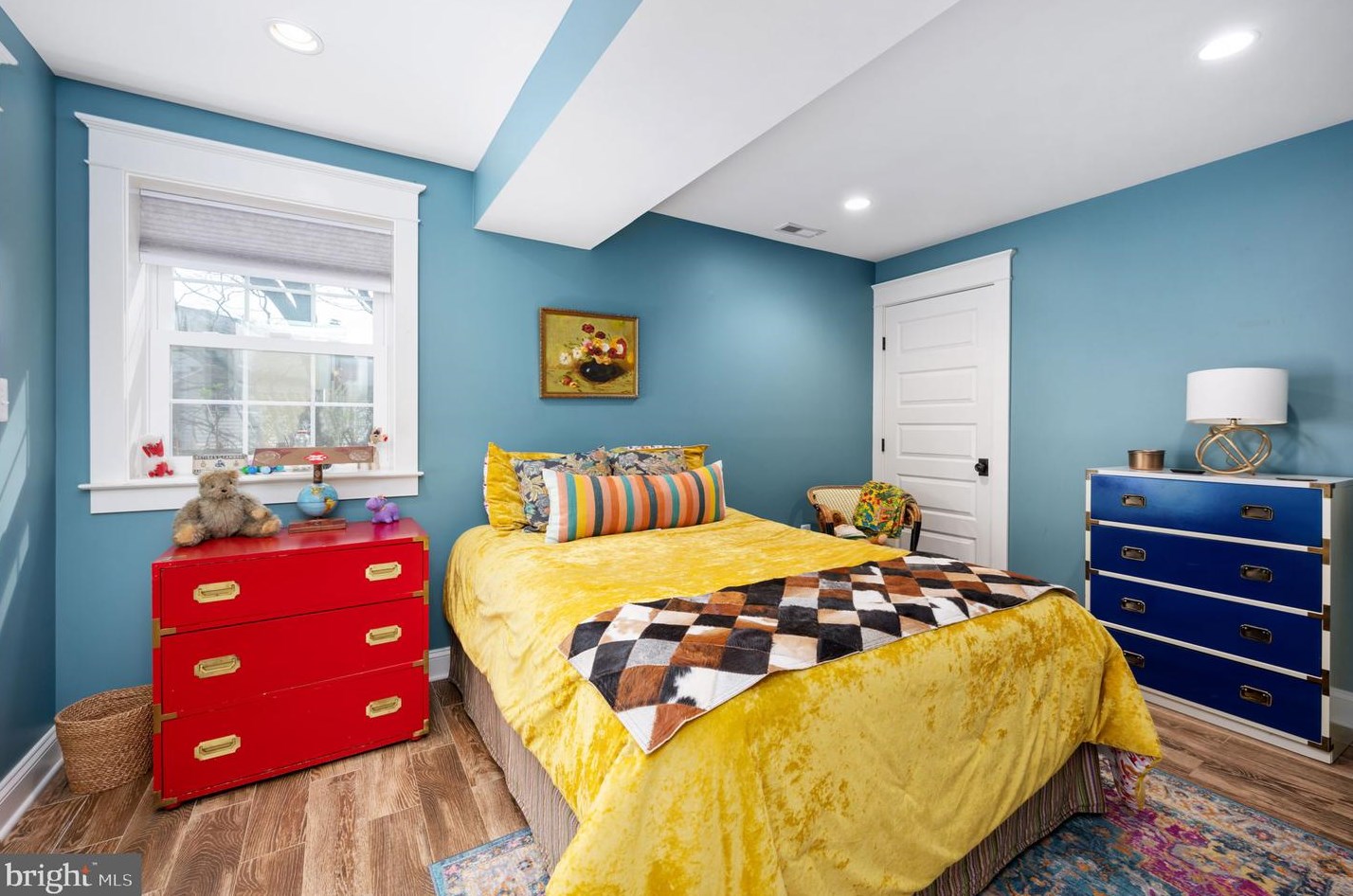 10025 Garrett St, Vienna VA  22181-3145 exterior