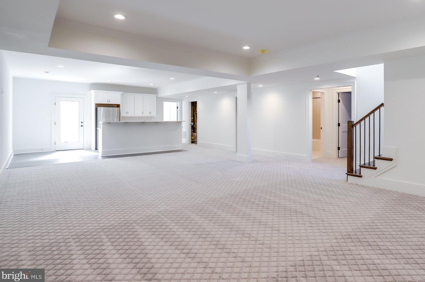 413 Cynthia Ln, Vienna VA  22180-3514 exterior