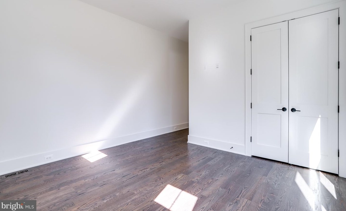 413 Cynthia Ln, Vienna VA  22180-3514 exterior