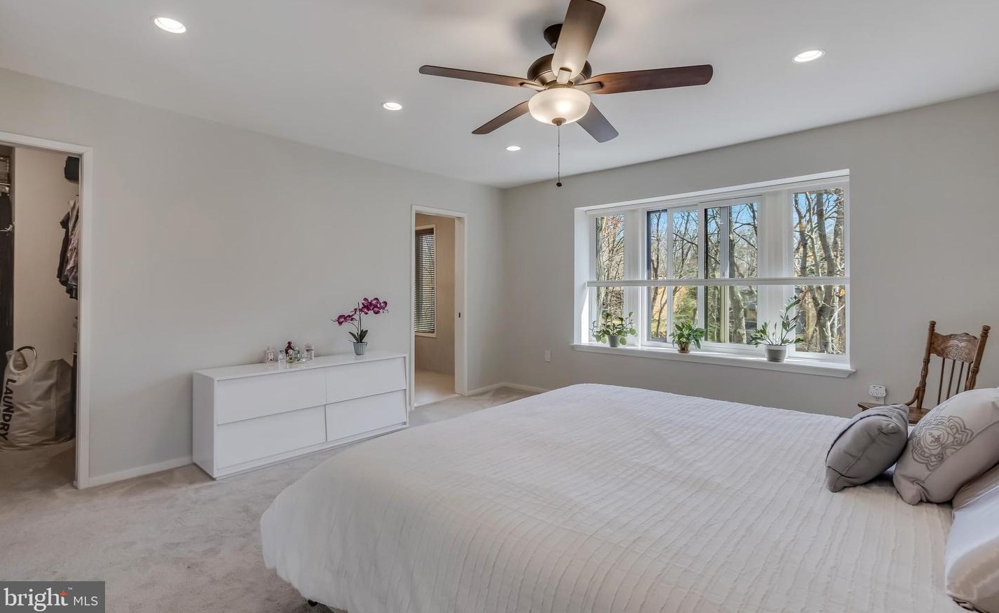 9119 Cricklewood Ct, Vienna VA  22182-1702 exterior