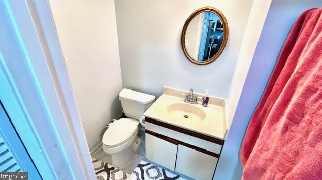 14337 Johnny Moore Ct, Centreville VA  20120-3212 exterior