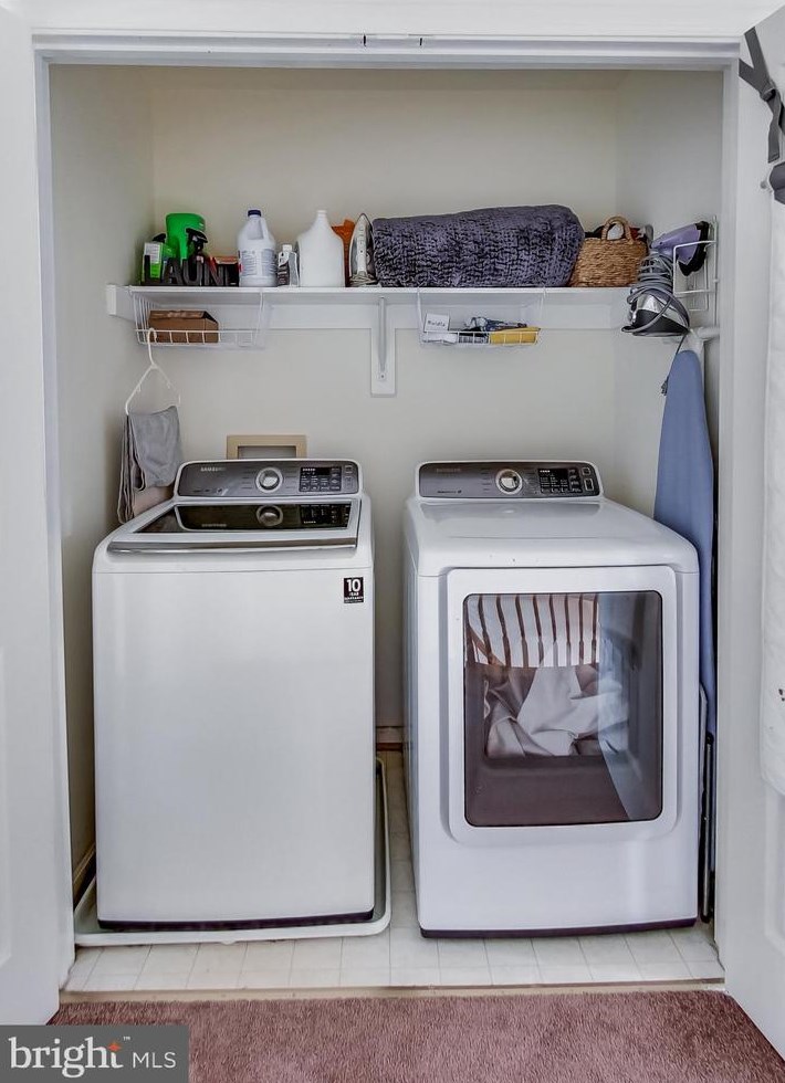 4017 Rosemeade Dr, Fairfax VA  22033-2873 exterior