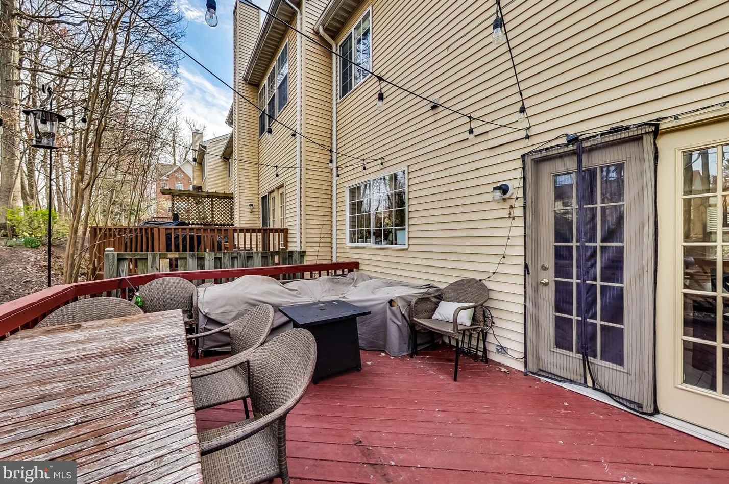 4017 Rosemeade Dr, Fairfax VA  22033-2873 exterior