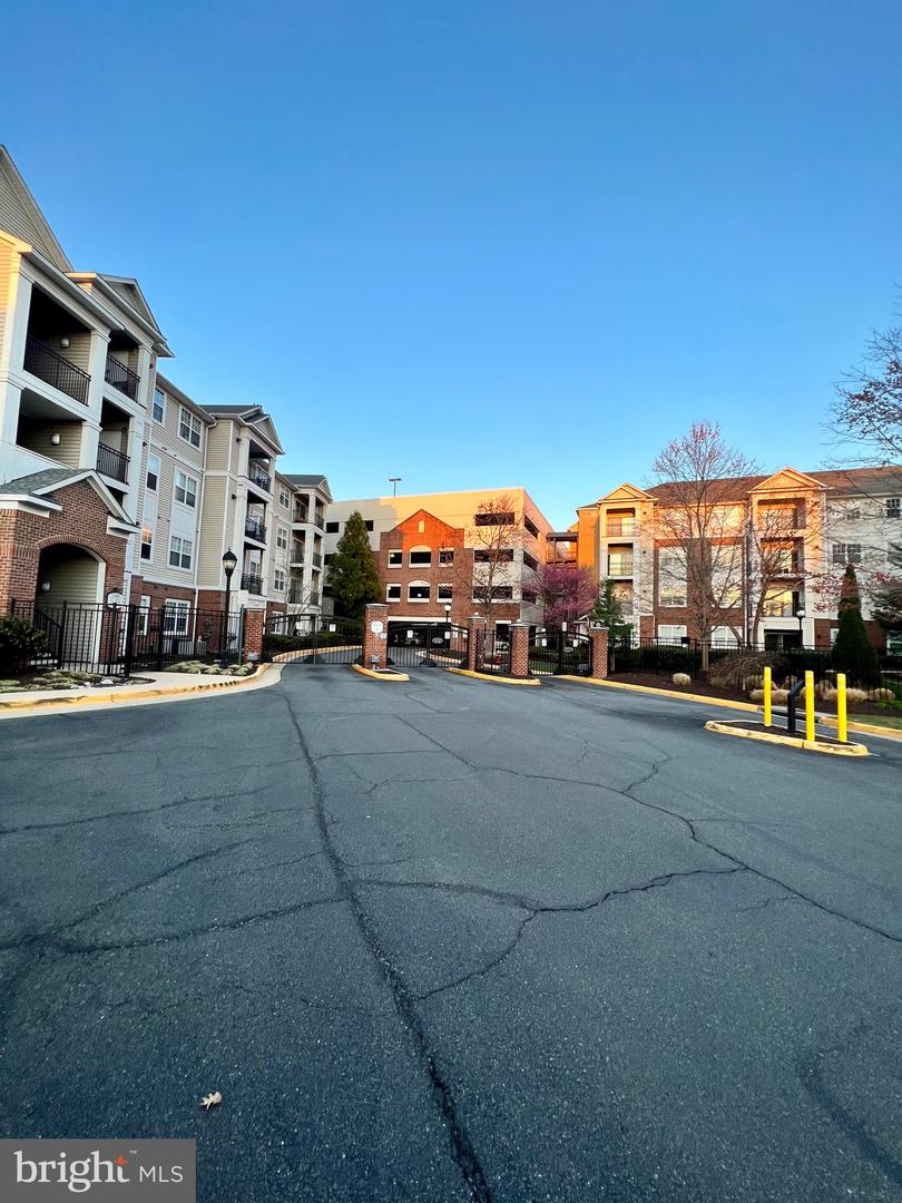 12905 Centre Park Cir 114, Herndon, VA 20171 MLS VAFX2119878