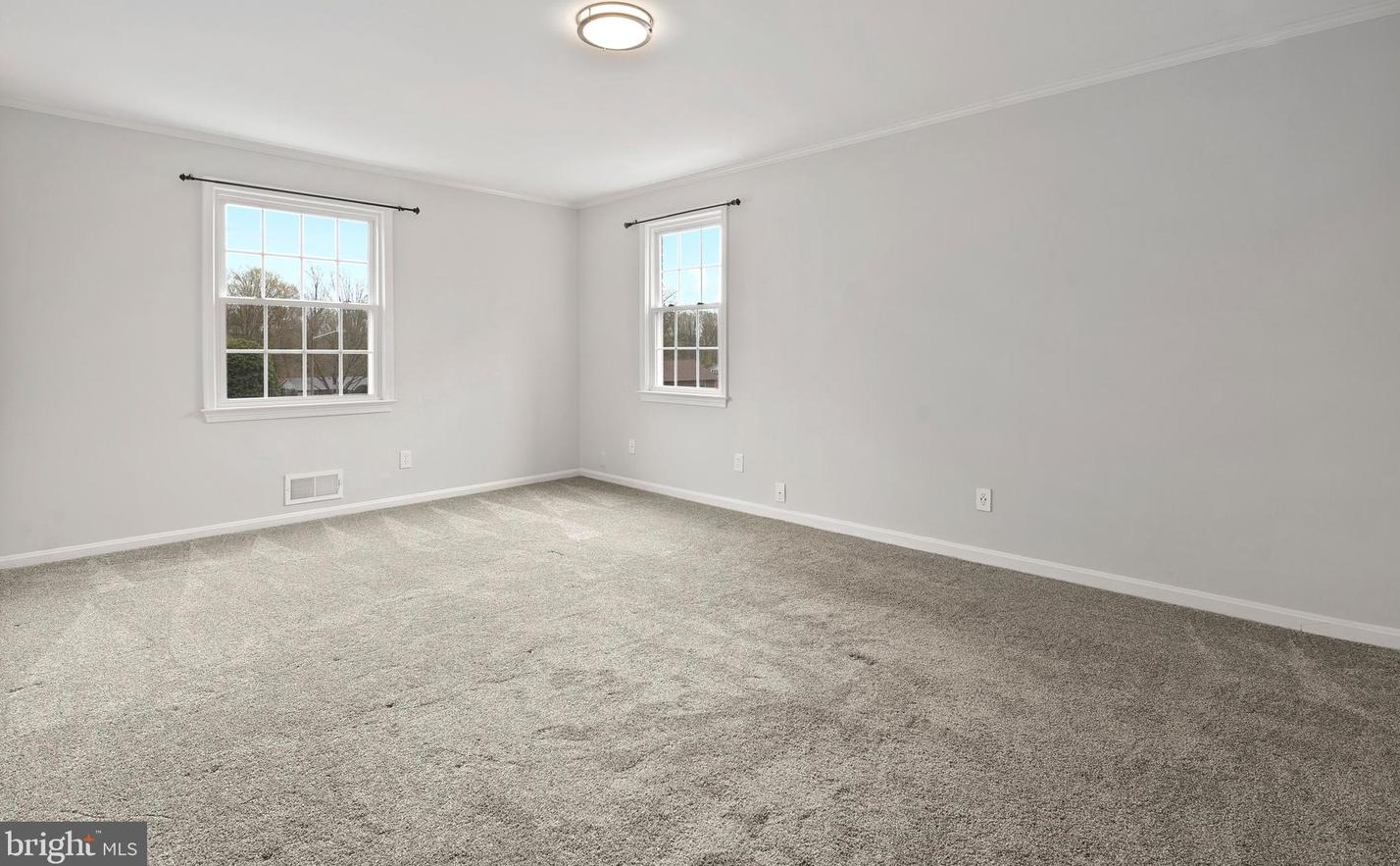 5110 Sideburn Rd, Fairfax VA  22032-2638 exterior