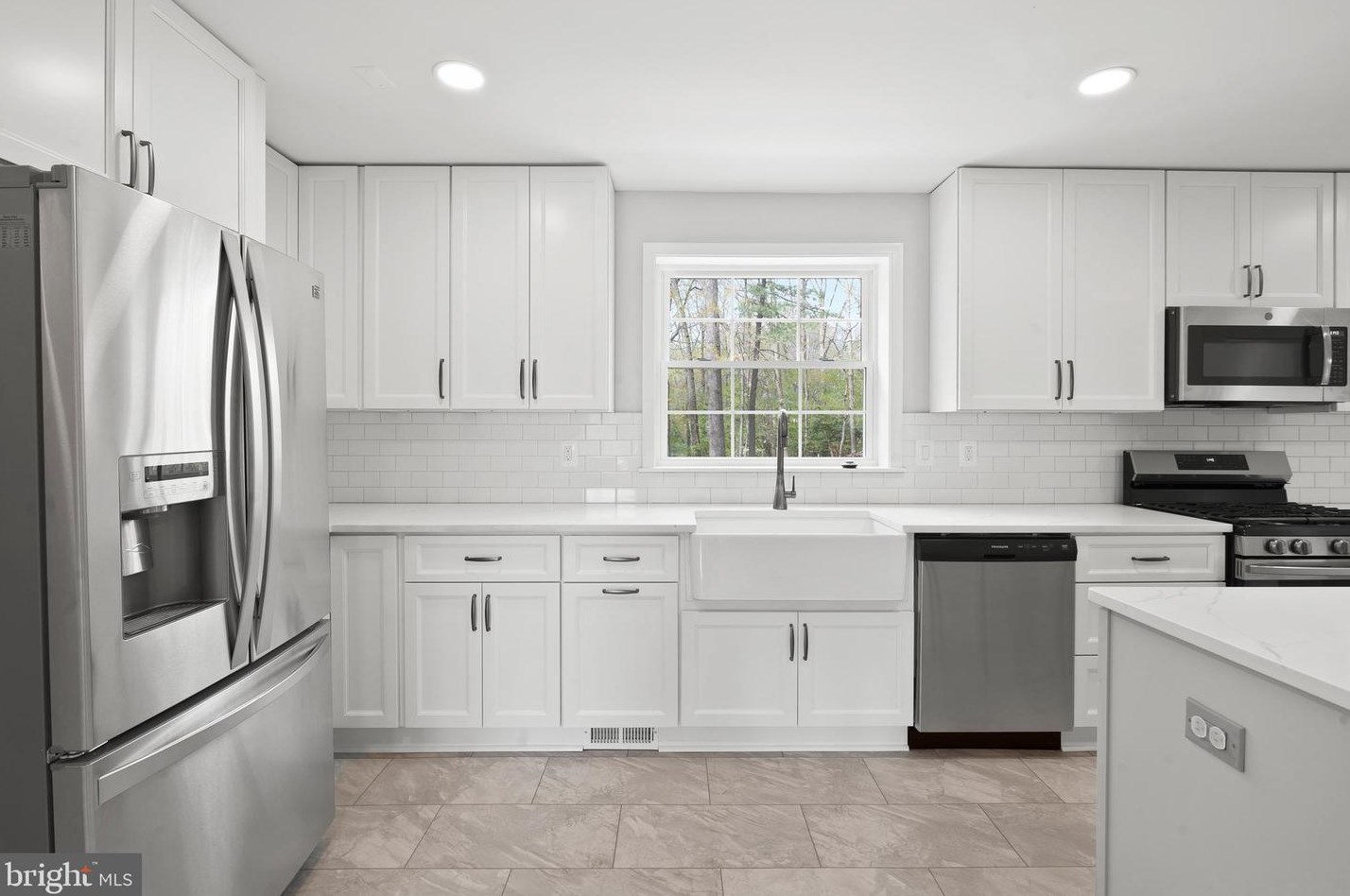 5110 Sideburn Rd, Fairfax VA  22032-2638 exterior