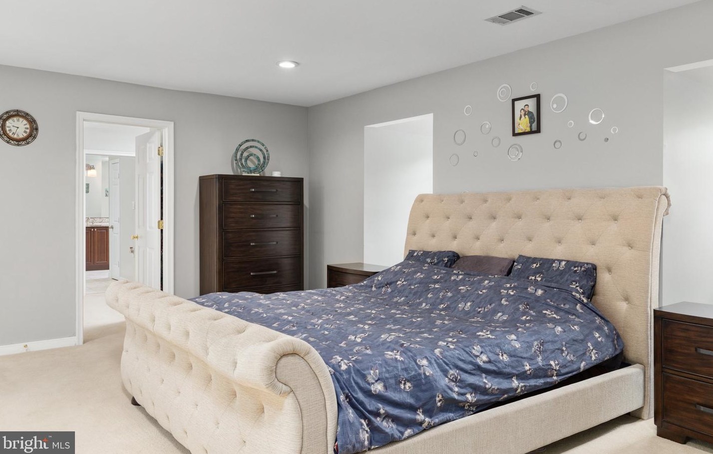 10300 Dunn Meadow Rd, Vienna VA  22182-1361 exterior