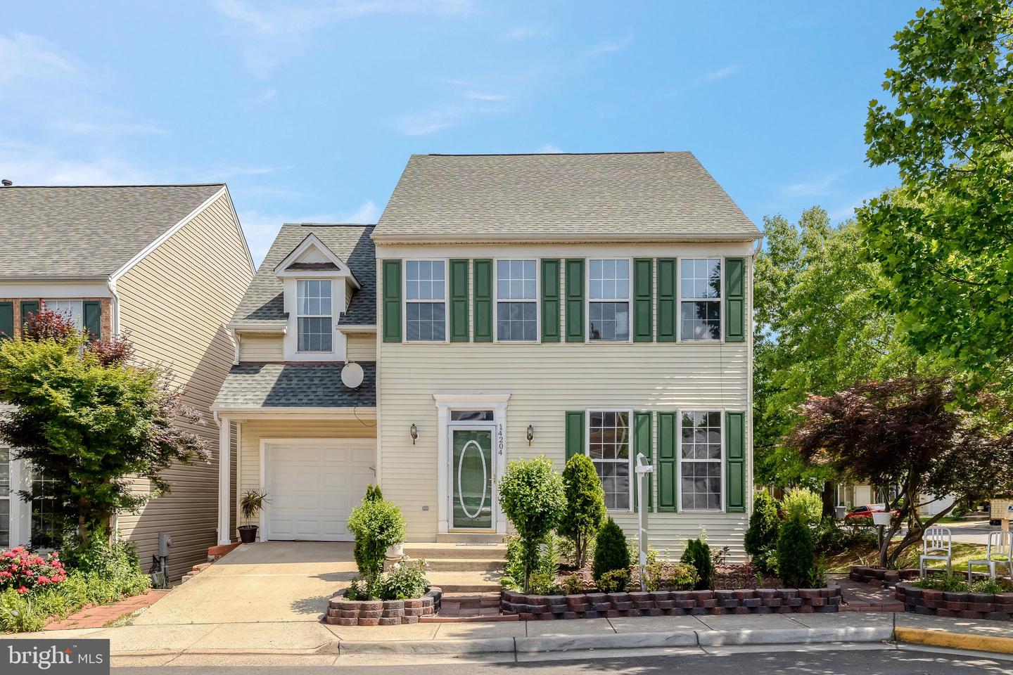 14204 Brenham Dr, Centreville, VA 20121 MLS VAFX2122854 Coldwell Banker
