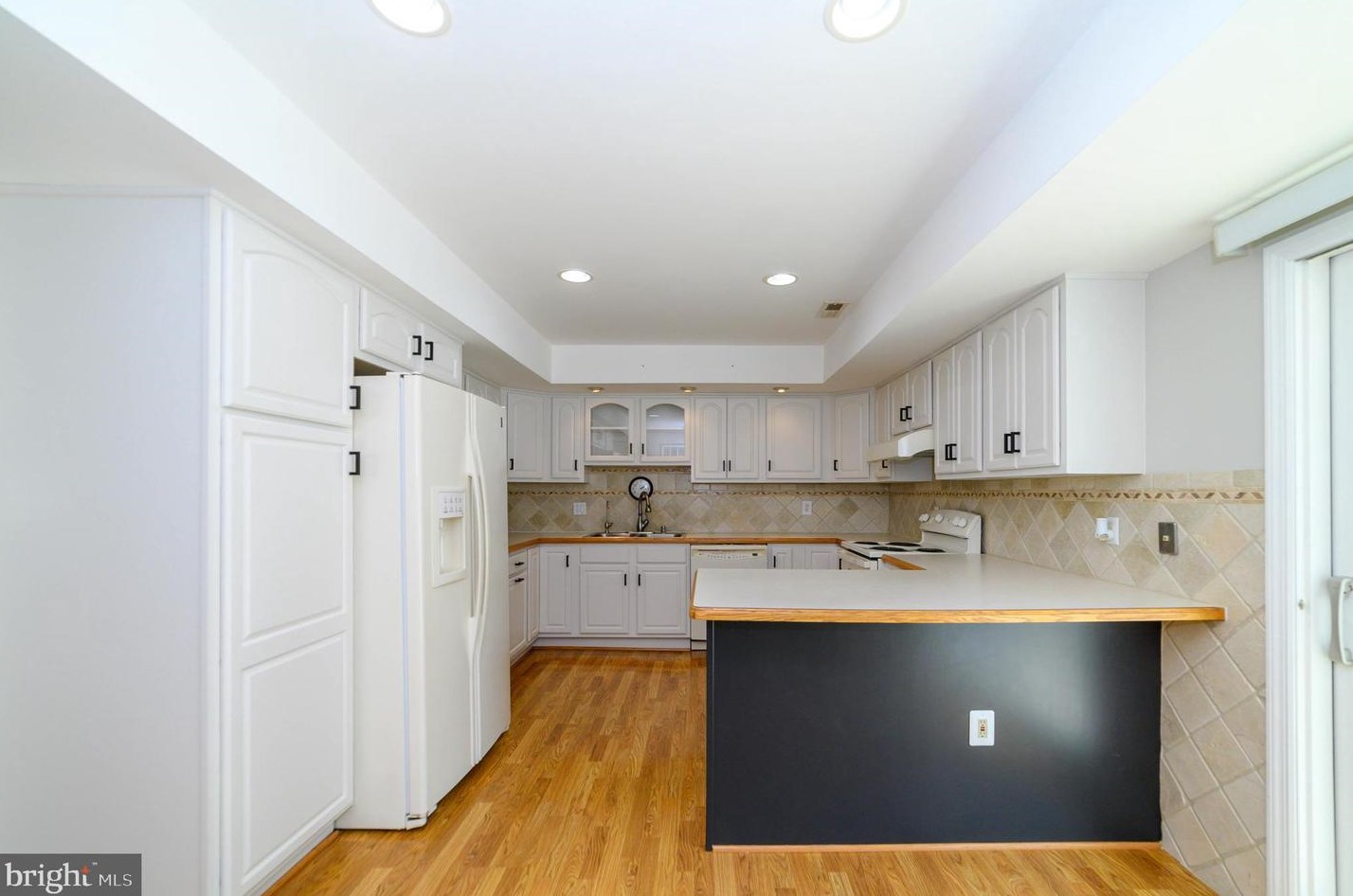 5438 Ruby Dr, Fairfax VA  22030-6338 exterior