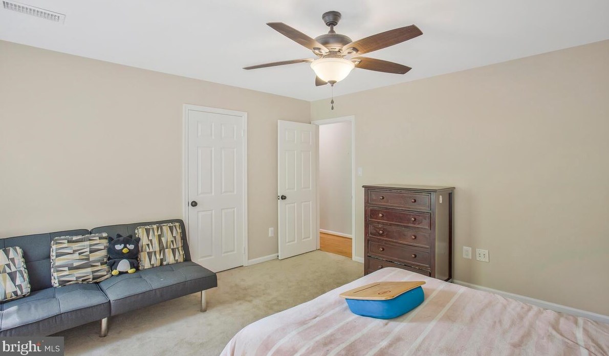 10420 Calumet Grove Dr, Fairfax VA  22032-3801 exterior