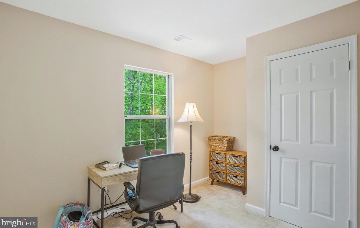 10420 Calumet Grove Dr, Fairfax VA  22032-3801 exterior