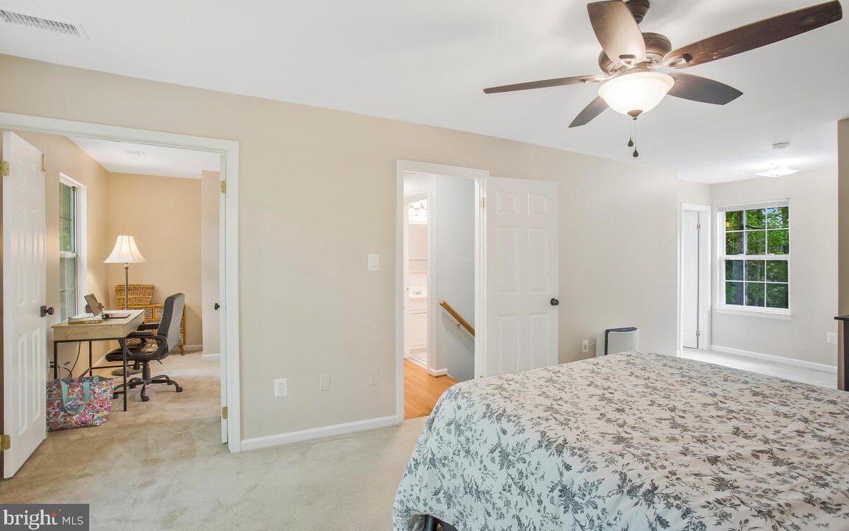 10420 Calumet Grove Dr, Fairfax VA  22032-3801 exterior