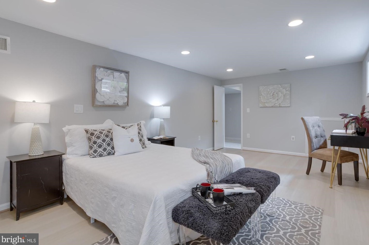 9700 Galsworth Ct, Fairfax VA 22032-2802 exterior