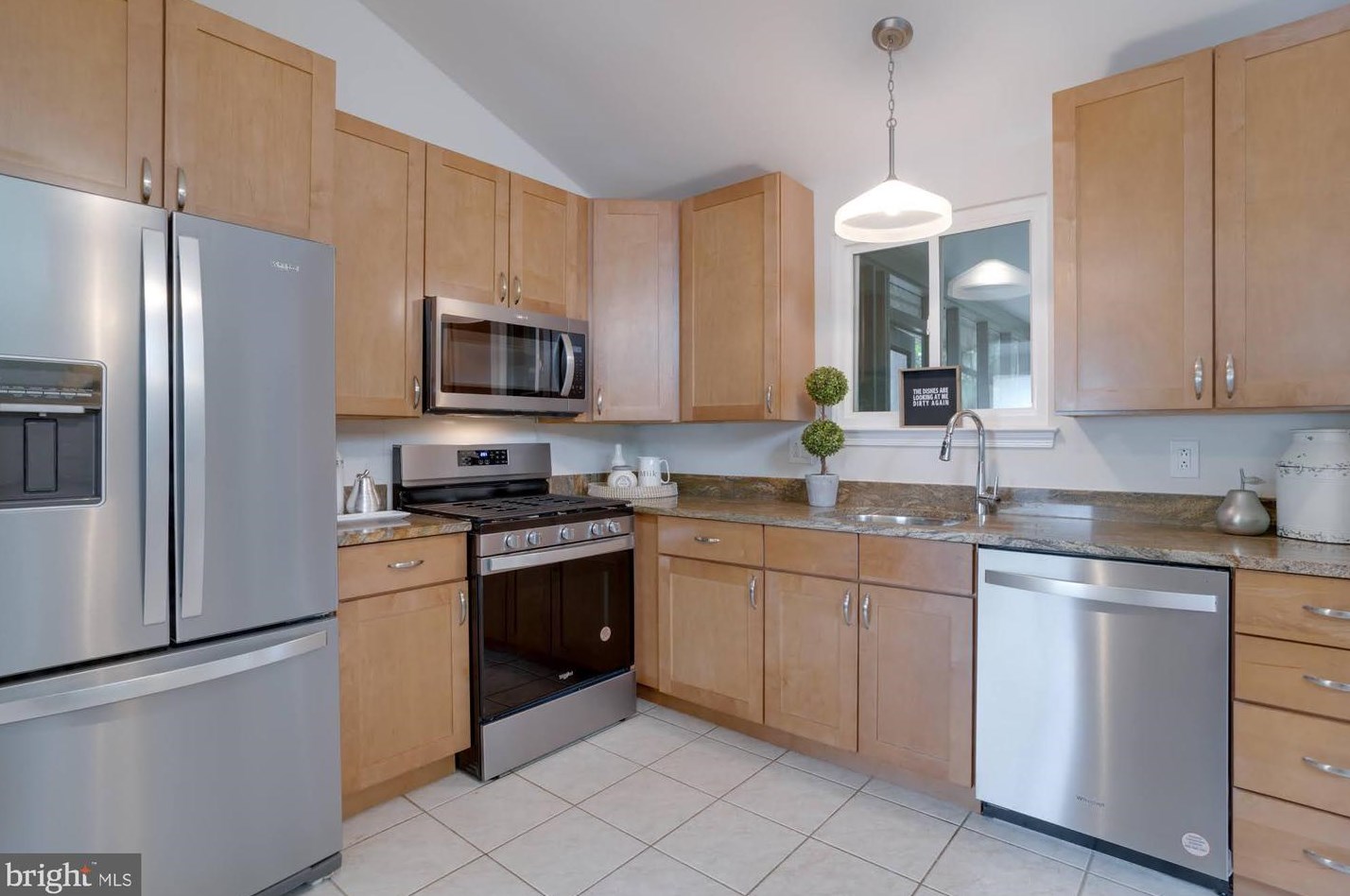 9700 Galsworth Ct, Fairfax VA 22032-2802 exterior