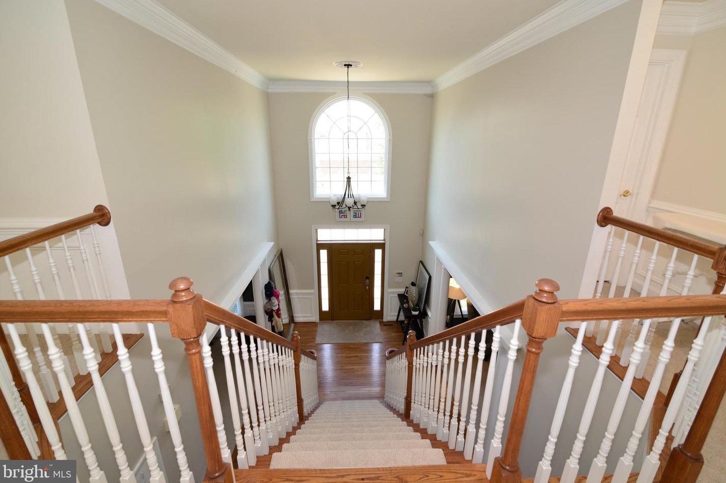2113 Arrowleaf Dr, Vienna VA  22182-5191 exterior