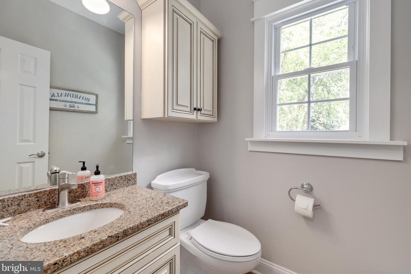 14808 Windrift Ct, Centreville VA  20120-1372 exterior