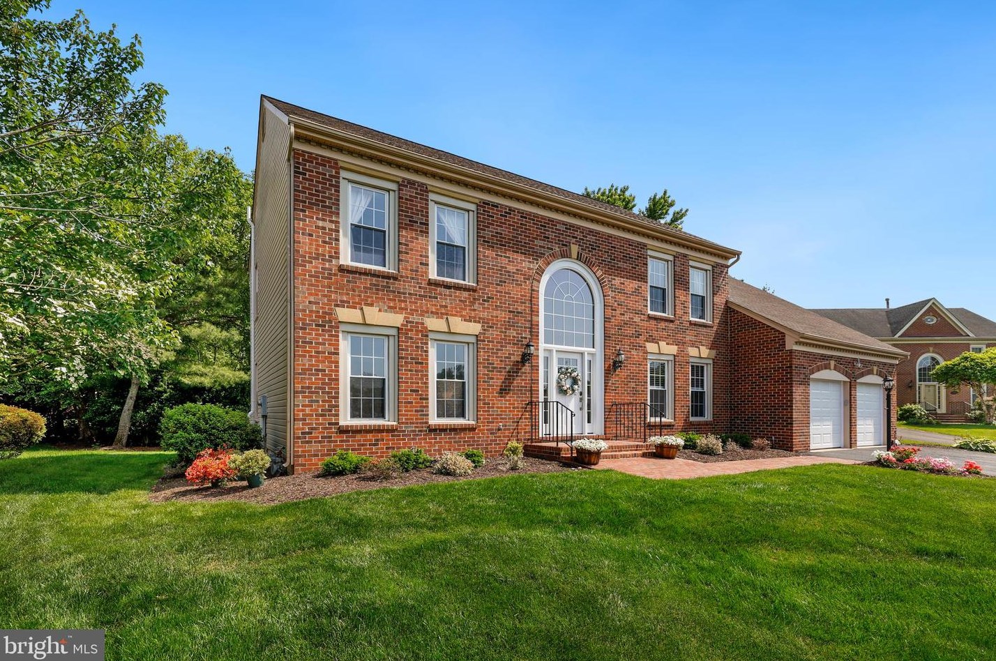 14808 Windrift Ct, Centreville VA  20120-1372 exterior