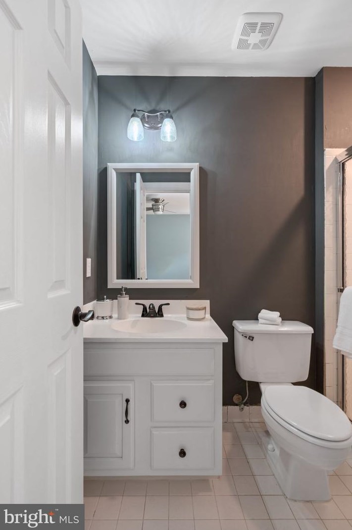 4713 Lewis Wood Ct, Fairfax VA 20151-2539 exterior