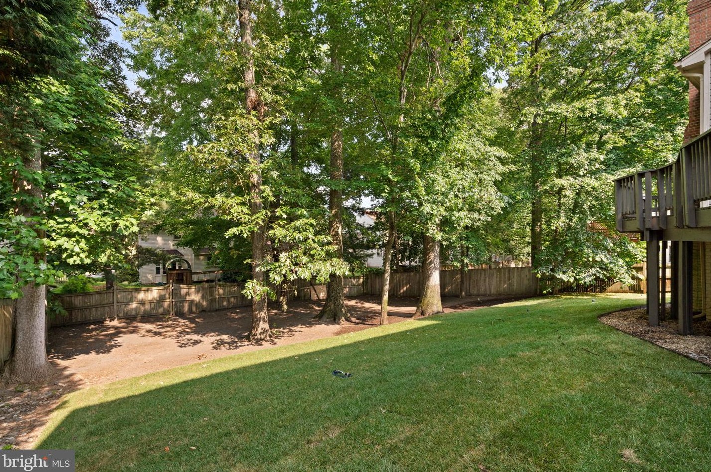 4713 Lewis Wood Ct, Fairfax VA 20151-2539 exterior
