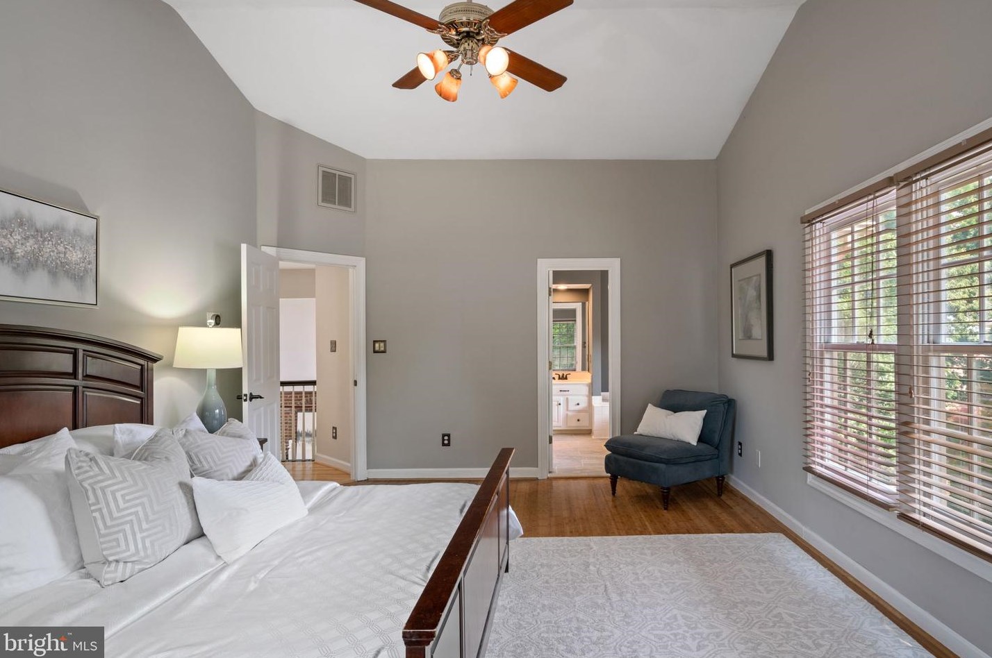 4713 Lewis Wood Ct, Fairfax VA 20151-2539 exterior