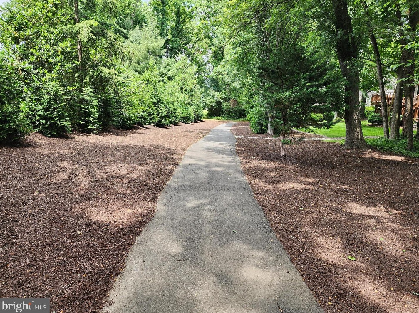 4713 Lewis Wood Ct, Fairfax VA 20151-2539 exterior