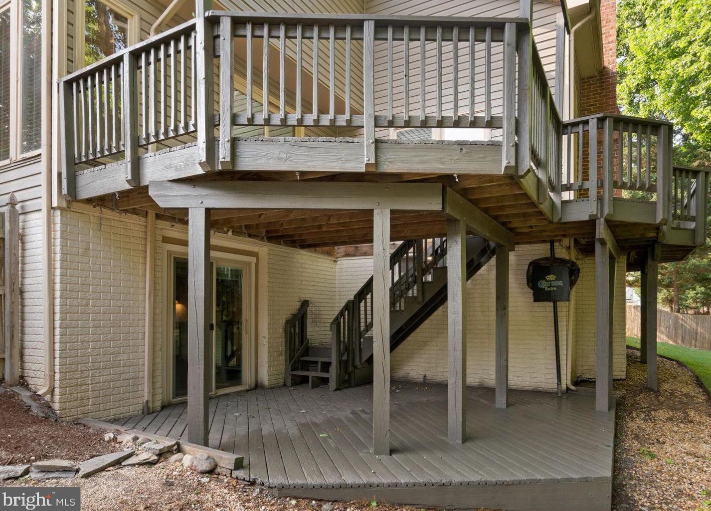 4713 Lewis Wood Ct, Fairfax VA 20151-2539 exterior