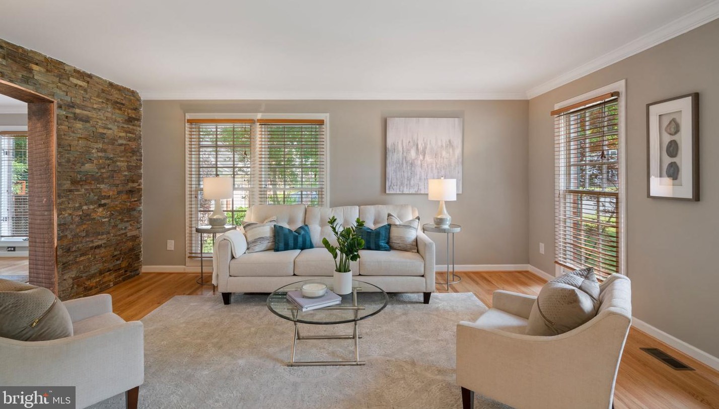 4713 Lewis Wood Ct, Fairfax VA 20151-2539 exterior