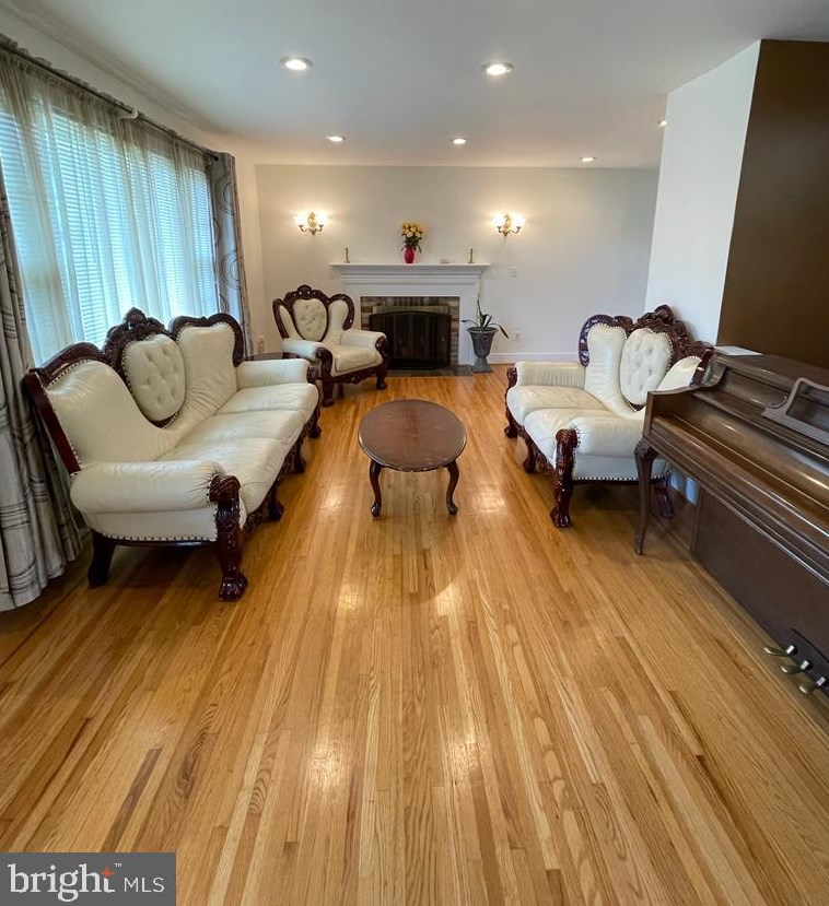8324 Telegraph Rd, Lorton, VA 22079