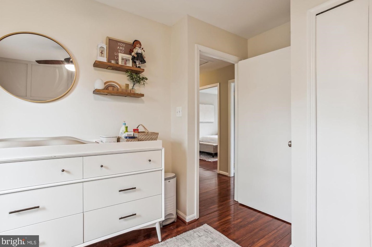 2820 Andiron Ln, Vienna VA 22180-7001 exterior