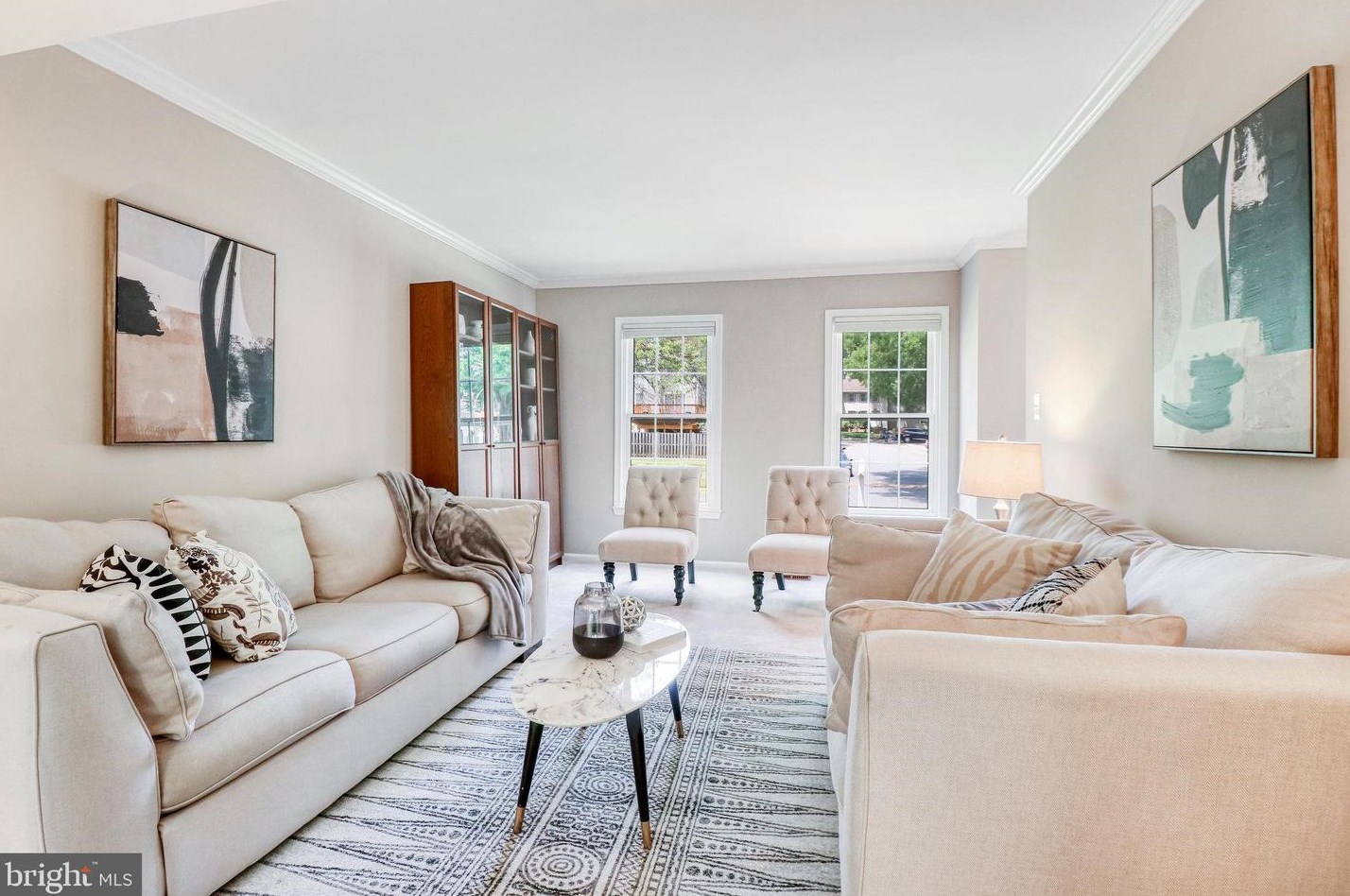 2821 Knollside Ln, Vienna VA 22180-7002 exterior