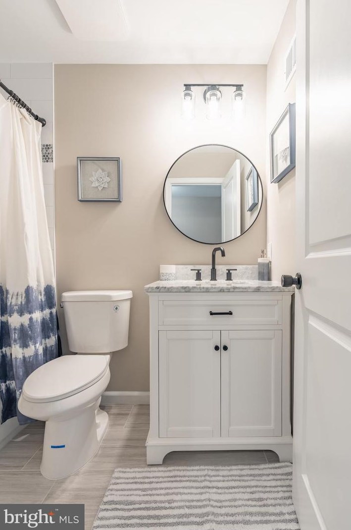 4717 Gainsborough Dr, Fairfax VA 22032-2379 exterior