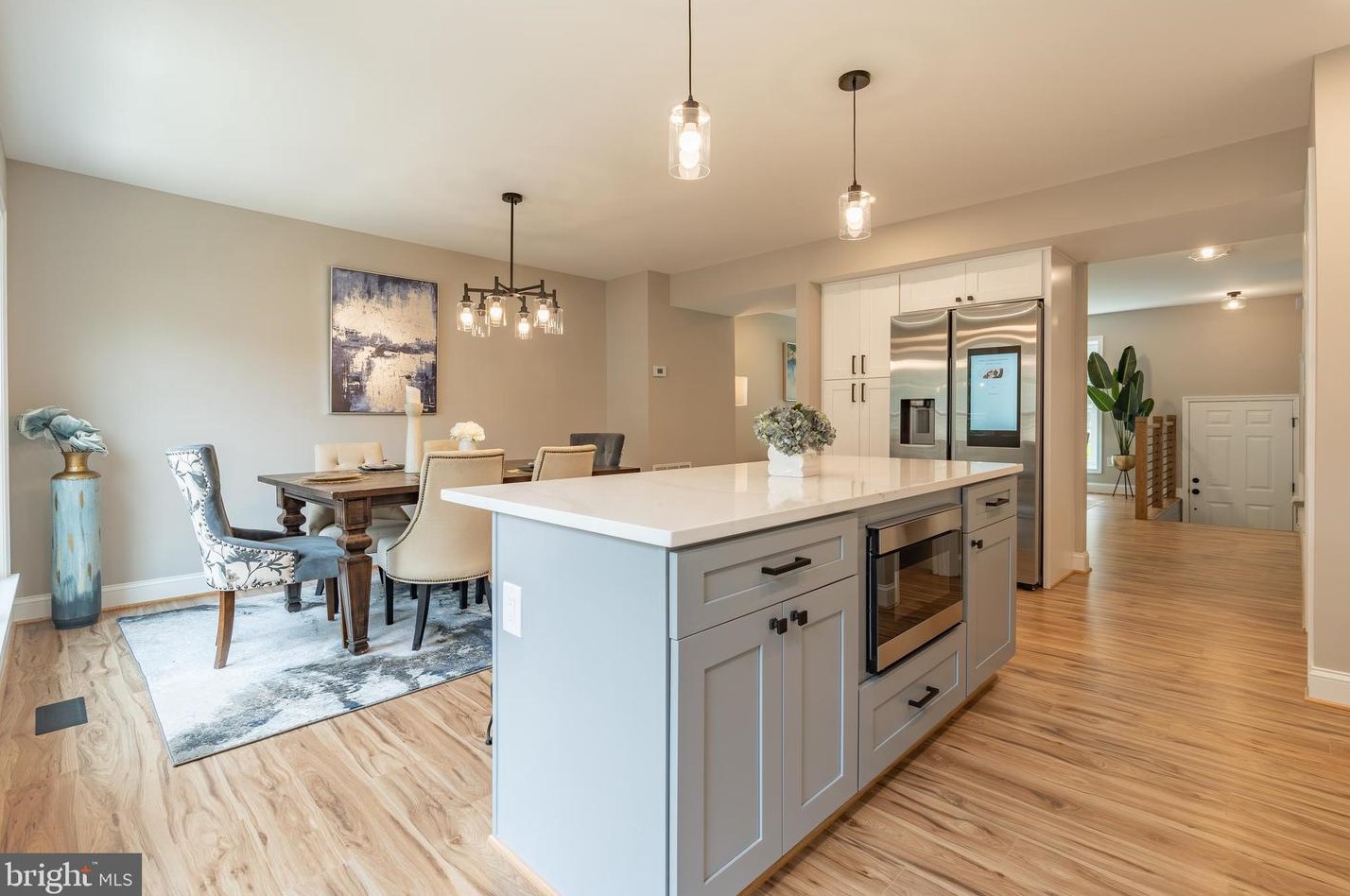 4717 Gainsborough Dr, Fairfax VA 22032-2379 exterior