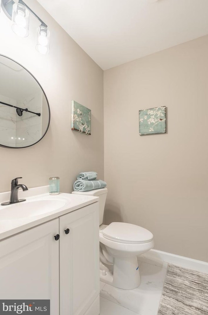 4717 Gainsborough Dr, Fairfax VA 22032-2379 exterior