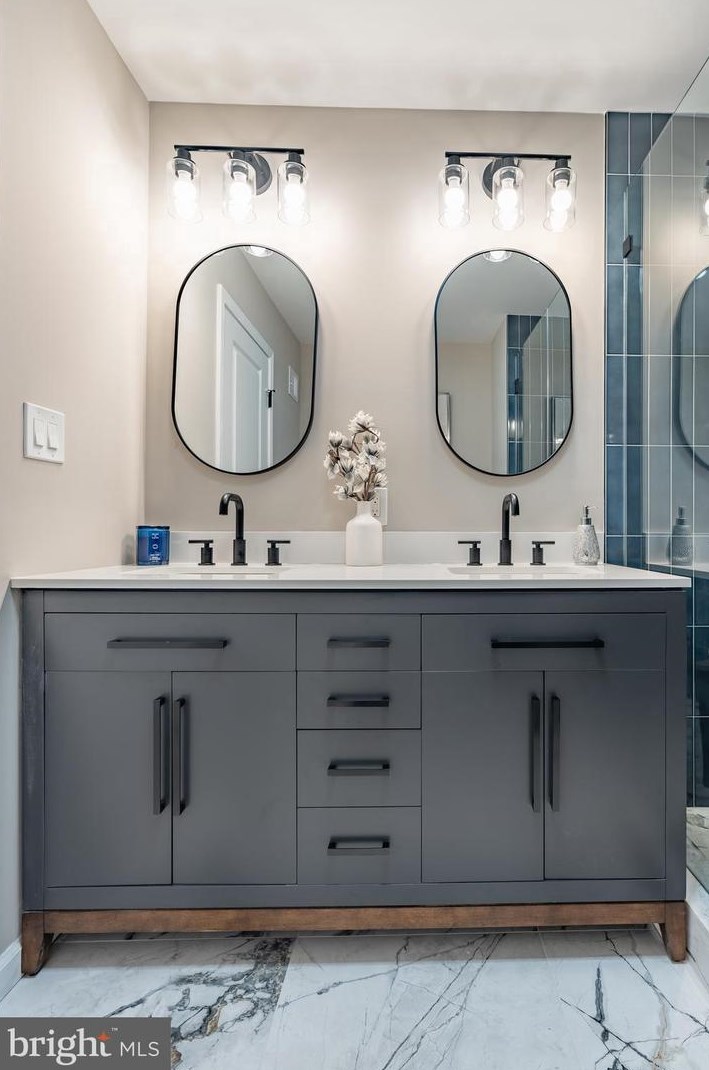 4717 Gainsborough Dr, Fairfax VA 22032-2379 exterior