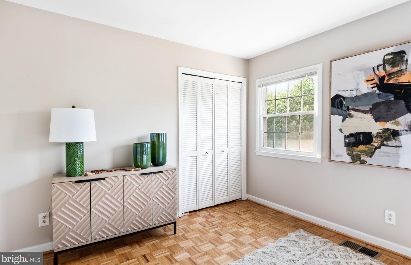 14813 Haymarket Ln, Centreville VA  20120-1834 exterior