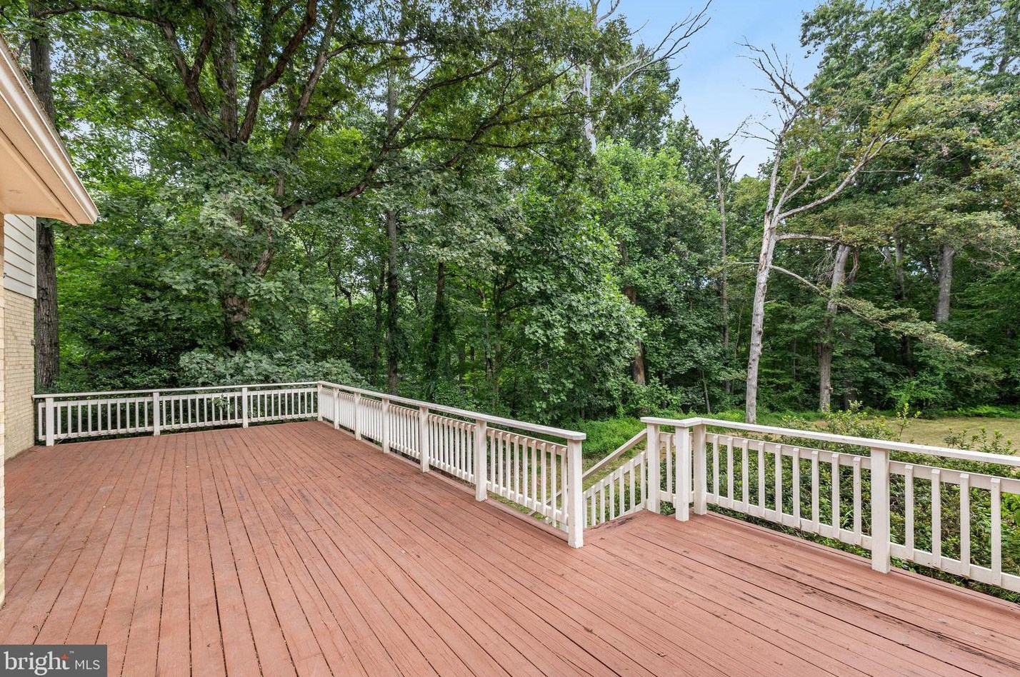 10116 Westford Dr, Vienna VA  22182-1532 exterior