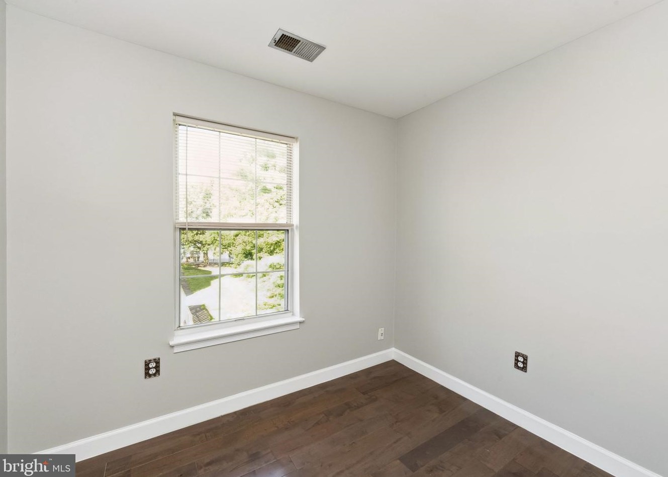 7424 Wilma Ln, Lorton, VA 22079