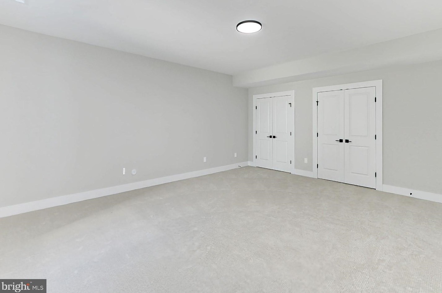 10206 Blake Ln, Vienna VA  22124-2633 exterior