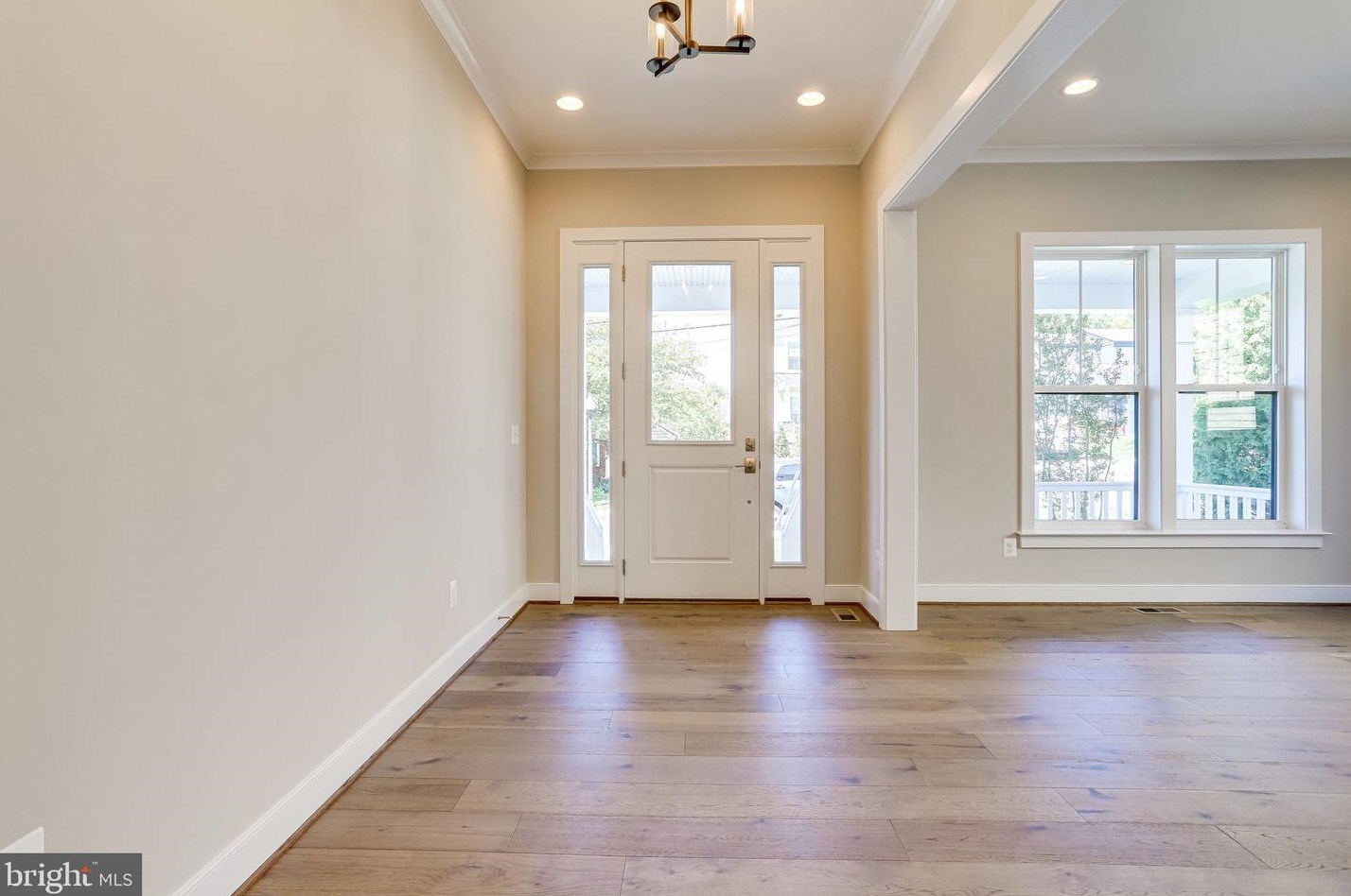 1110 Cottage St, Vienna VA 22180-6551 exterior