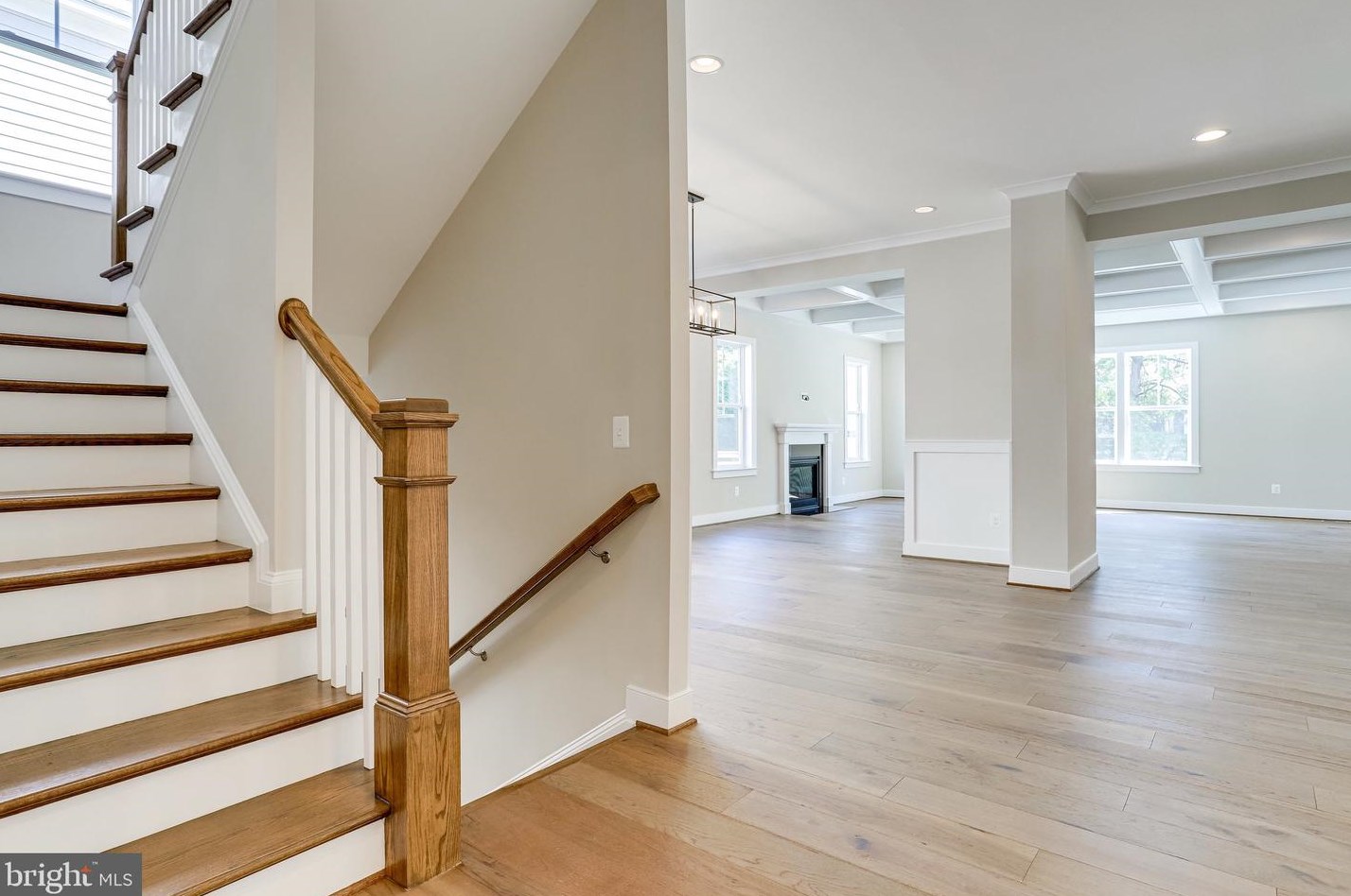 1110 Cottage St, Vienna VA 22180-6551 exterior