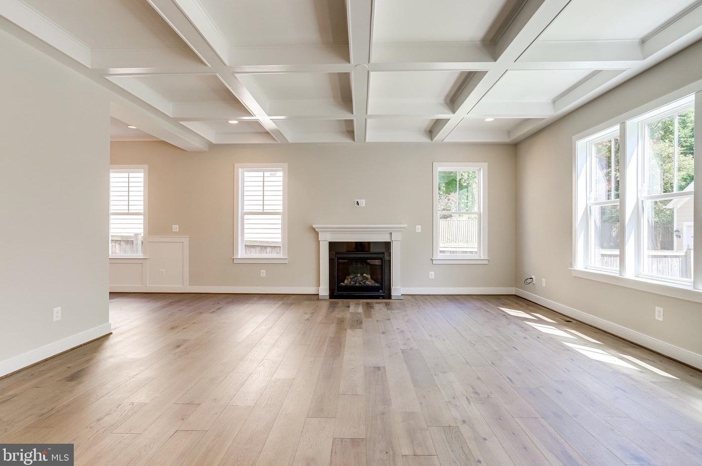 1110 Cottage St, Vienna VA 22180-6551 exterior