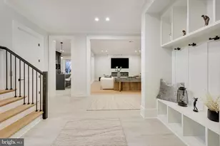 725 Lawton St, McLean, VA 22101 - Photo 103