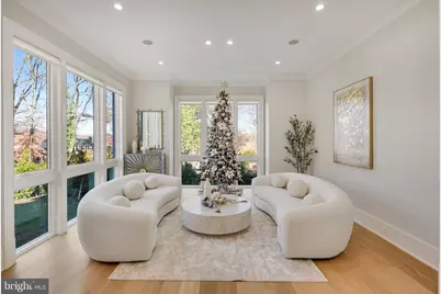 725 Lawton Street, McLean, VA 22101 - Photo 35