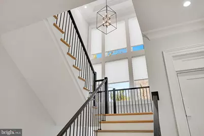 725 Lawton Street, McLean, VA 22101 - Photo 29