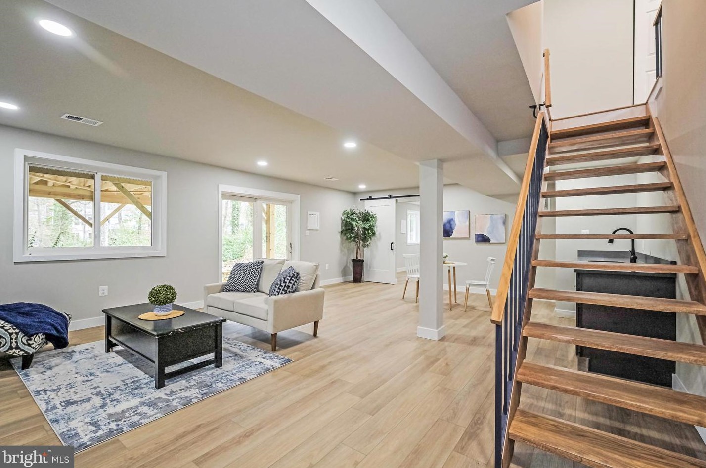 4405 San Carlos Dr, Fairfax VA  22030-5372 exterior