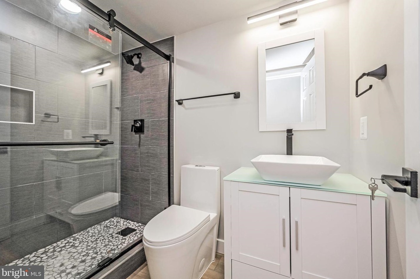 4405 San Carlos Dr, Fairfax VA  22030-5372 exterior