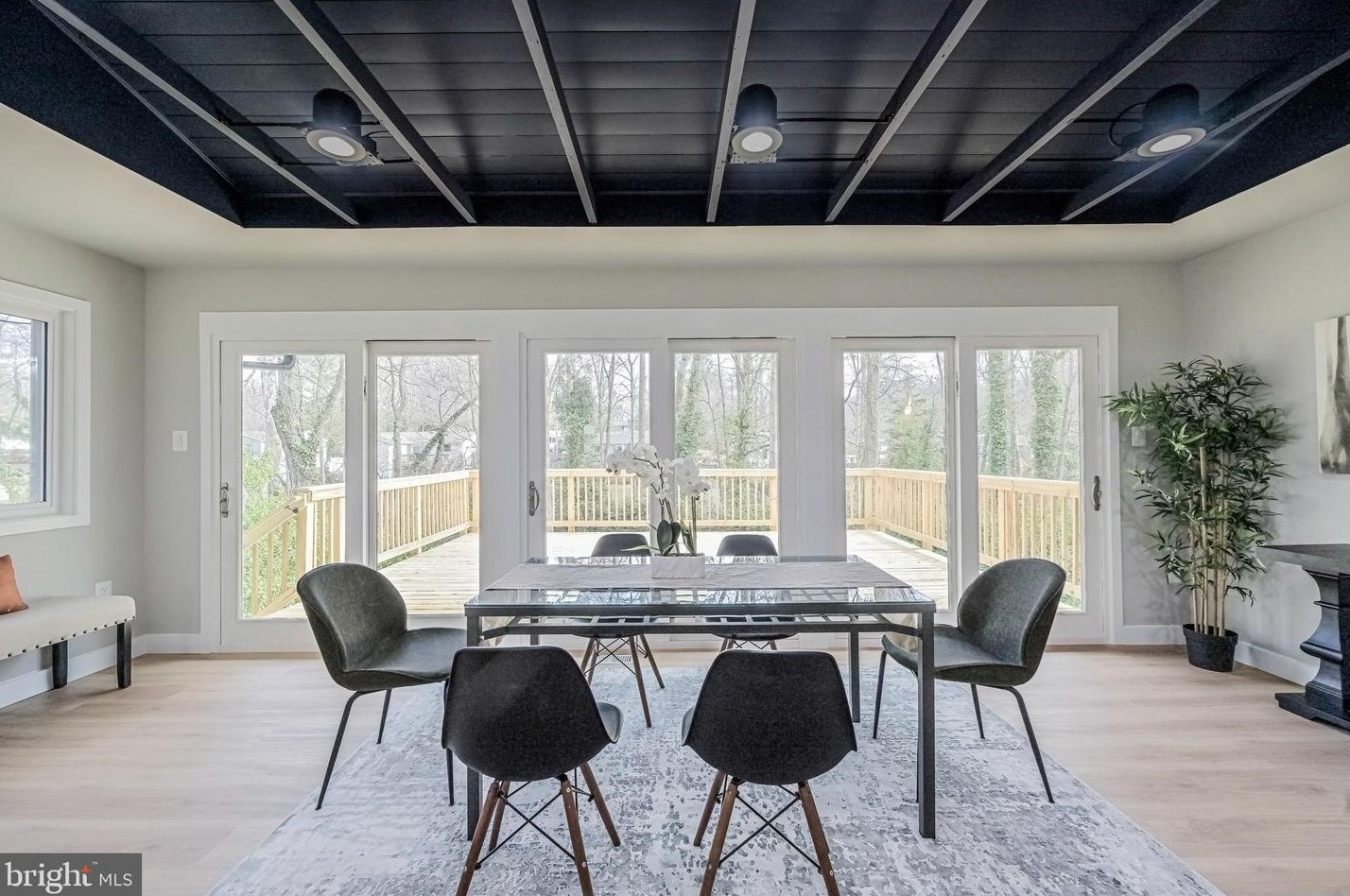 4405 San Carlos Dr, Fairfax VA  22030-5372 exterior