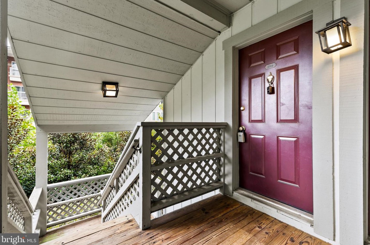 2318 Hunters Run Dr #2318, Herndon, VA 20191