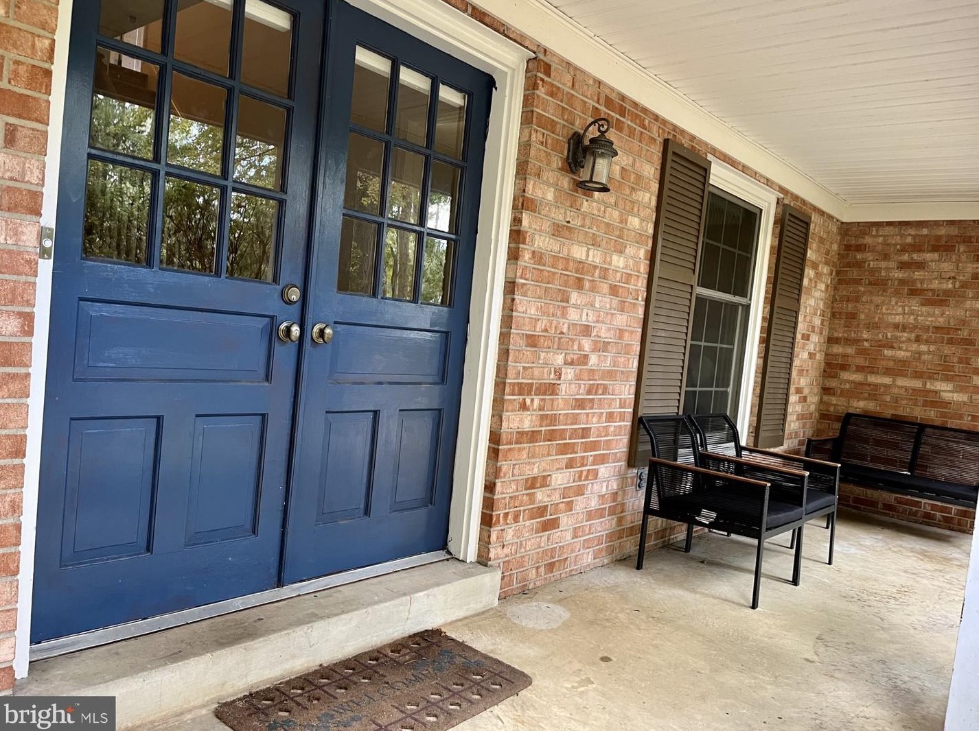 11332 Vale Rd, Vienna VA  22124-1331 exterior